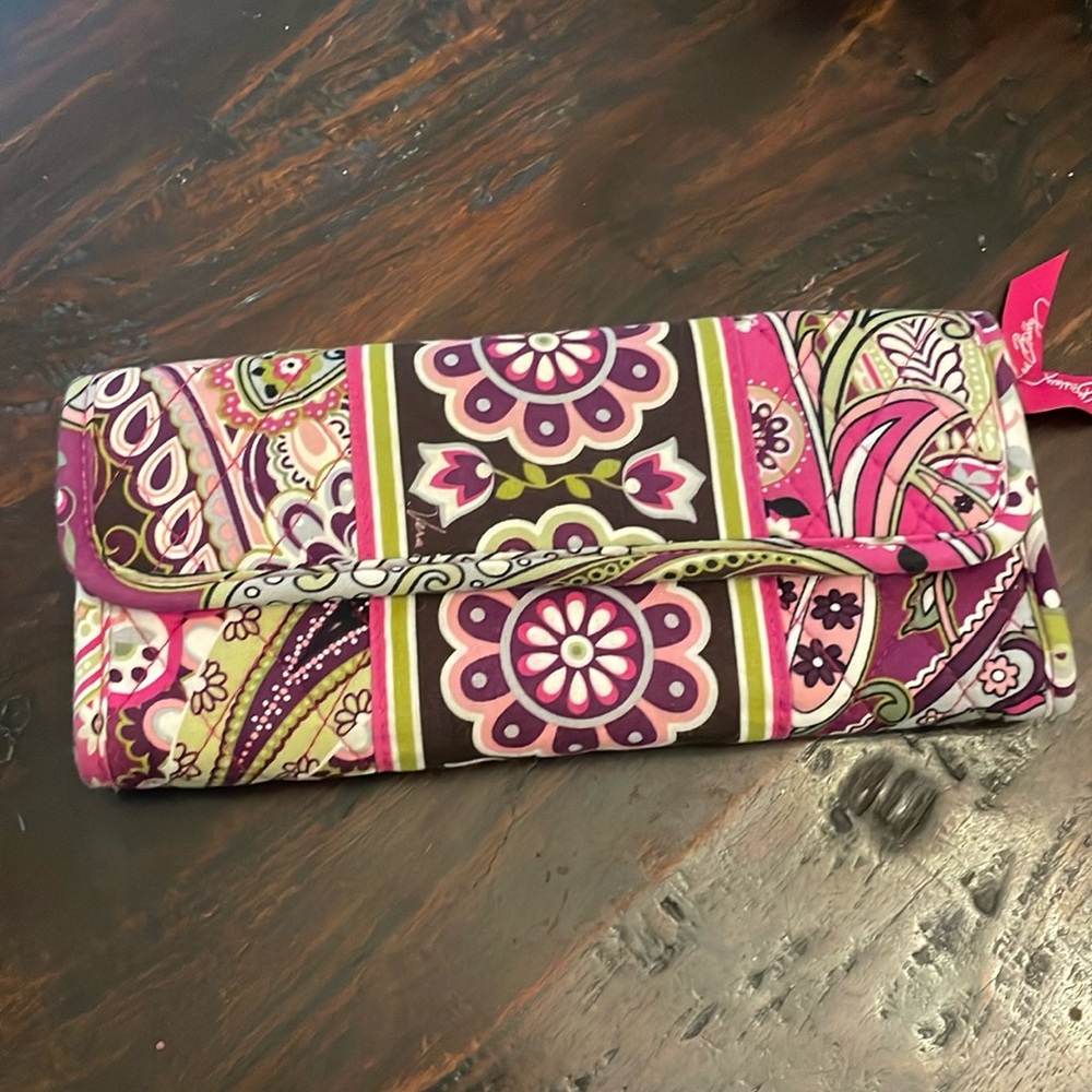 Vera Bradley crossbody long wallet (missing strap)